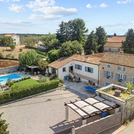 Villa Scuola Roveria