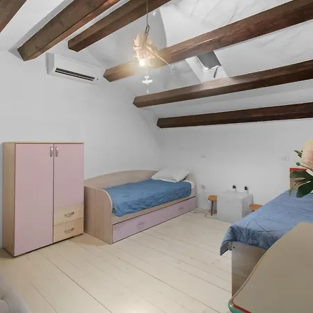 Scuola Roveria Juršići