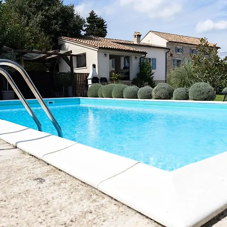 Scuola Roveria Villa *